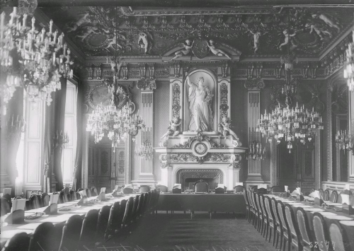 Photographie du salon de l'Horloge au quai d'Orsay